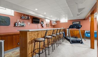 8960 Niver Ave, Allen Park, MI 48101