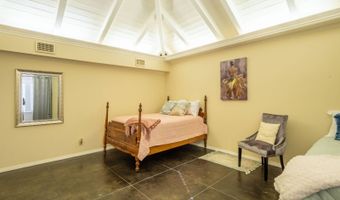 3526 Hardy Springs Rd, McAlester, OK 74501