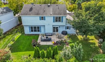 1820 Crofton Dr, Algonquin, IL 60102