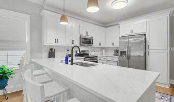4167 Nineteenth St, Bay St. Louis, MS 39520