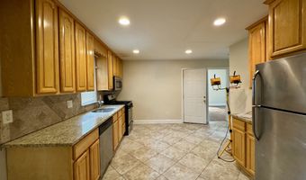 993 Lindley St 1, Bridgeport, CT 06606