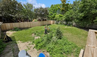 619 Crystal St, Ames, IA 50010