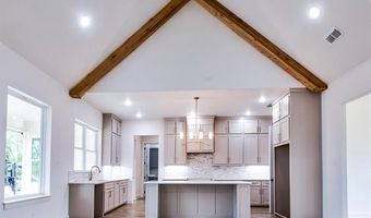 208 Woody, Alvord, TX 76225