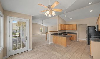 2821 Buckingham Ct, Ames, IA 50010