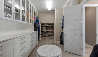 2 Olympia Outlook Dr, Las Vegas, NV 89141