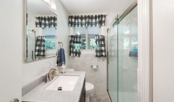 10311 SE Torch Lake Dr, Alden, MI 49612