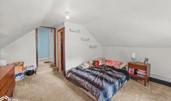 714 2nd Ave, Ackley, IA 50601