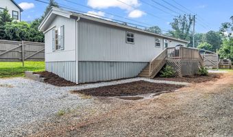 144 Clayton Rd, Arden, NC 28704