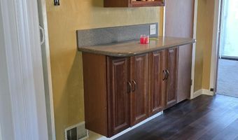 131 Veeder Ln, Bayville, NJ 08721