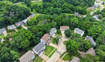 1592 Greenfield Crossing Ct, Ballwin, MO 63021