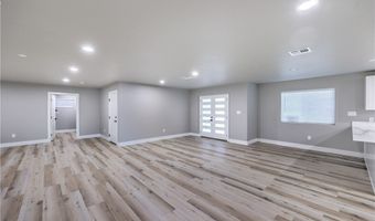 4724 Patterson Ave, Las Vegas, NV 89104