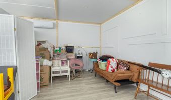 314 Wentworth Rd, Brookfield, NH 03872