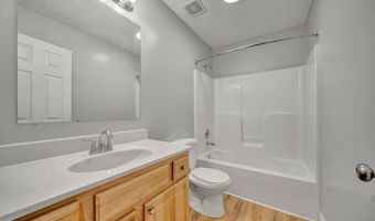 101 Azalea Ave, Bardstown, KY 40004