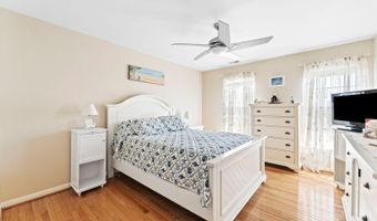 13 Skimmer Ln 48, Bayville, NJ 08721