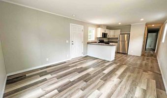 7055 Quarry Rd 8, Amherst, OH 44001