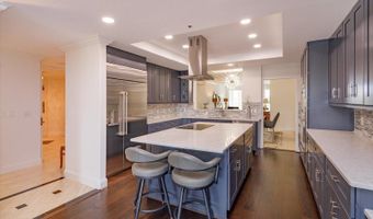 1110 W IVANHOE Blvd 9, Orlando, FL 32804