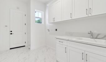 2745 Alexander Dr, Escondido, CA 92029