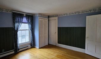 103 4th St, Bangor, ME 04401