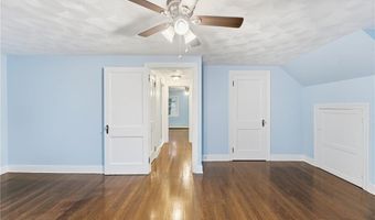 252 S Main St, Coventry, RI 02816