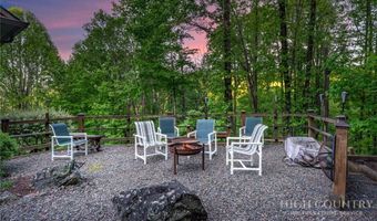 171 Camp Davis Rd, Banner Elk, NC 28604