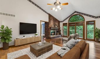 2792 Riebold Cir, Arnold, MO 63010