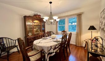 6316 Duxbury Dr SE, Ada, MI 49301