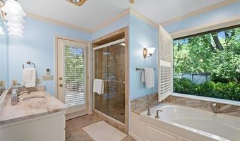 2224 Stonewall Dr, Bartlesville, OK 74006
