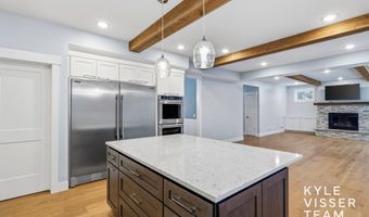 7787 S Gracemoor Ct SE, Alto, MI 49302