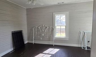 812 Bessie Ln, Ball Ground, GA 30107