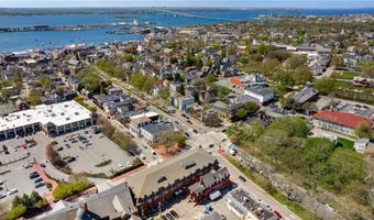 3 Memorial Blvd, Newport, RI 02840