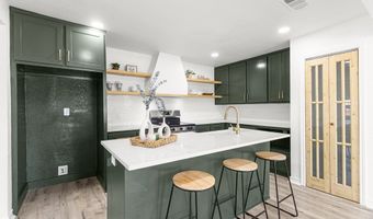 810 NE 6th St, Andrews, TX 79714