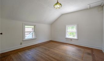 14828 Gaskill Dr NE, Alliance, OH 44601