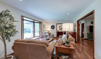 2017 E Chestnut Ave, Arkansas City, KS 67005