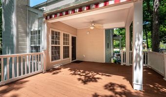 742 Arbor Ridge Ct, Ballwin, MO 63021