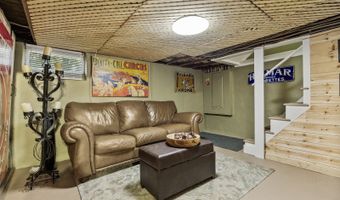 36 E Canal St, Alloway, NJ 08001