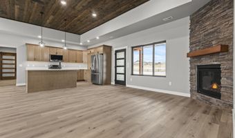19225 Double Tree Cir, Belle Fourche, SD 57717