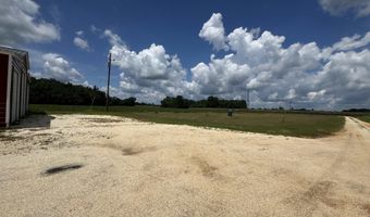 450 Farrar Ln, Atmore, AL 36502