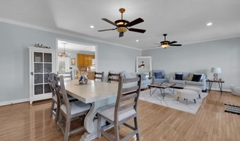 75 Pebble Brook Dr, Albertville, AL 35951
