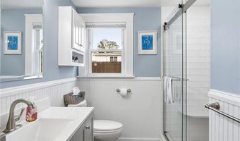 123 Royal Ave, Cranston, RI 02920