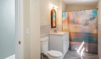 15 S GOVERNORS Ave, Dover, DE 19904
