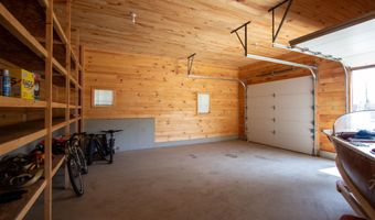 3 Cross Rd, Cabot, VT 05647