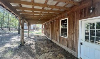 151 Mockingbird Ln, Atmore, AL 36502