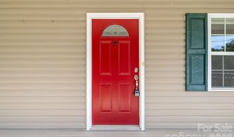 76 Selwyn Rd, Asheville, NC 28806