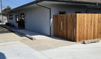 3230 N Rockwell Ave, Bethany, OK 73008