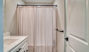 105 Skylar Dr, Auburn, KY 42206