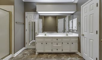 133 Pavilion Dr, Brandon, MS 39042