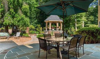 15470 Alpha Woods Dr, Alpharetta, GA 30004