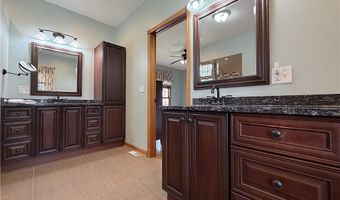 1362 Town Line Rd, Alden, NY 14004