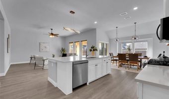 821 Woodview Ct, Anna, TX 75409