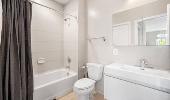 989 S BUCHANAN St 311, Arlington, VA 22204